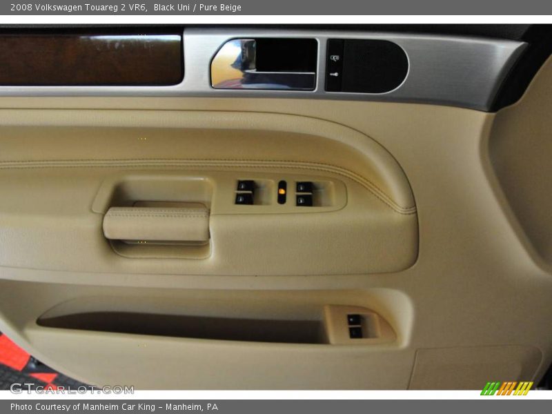 Black Uni / Pure Beige 2008 Volkswagen Touareg 2 VR6
