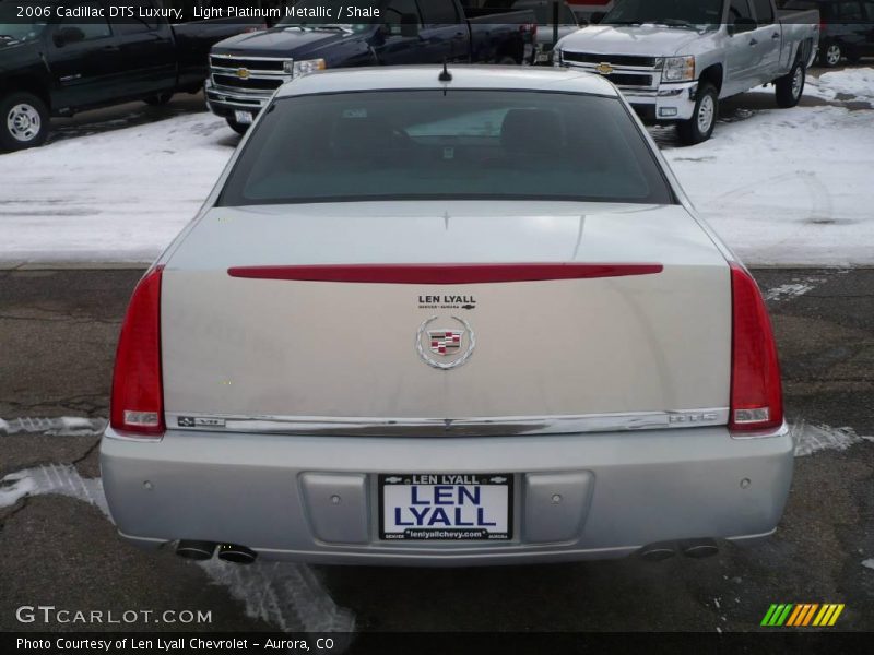 Light Platinum Metallic / Shale 2006 Cadillac DTS Luxury