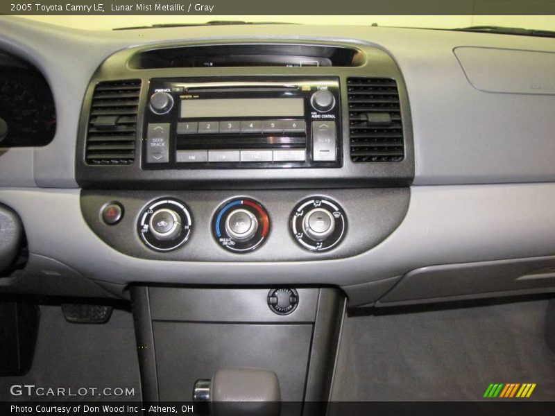 Lunar Mist Metallic / Gray 2005 Toyota Camry LE