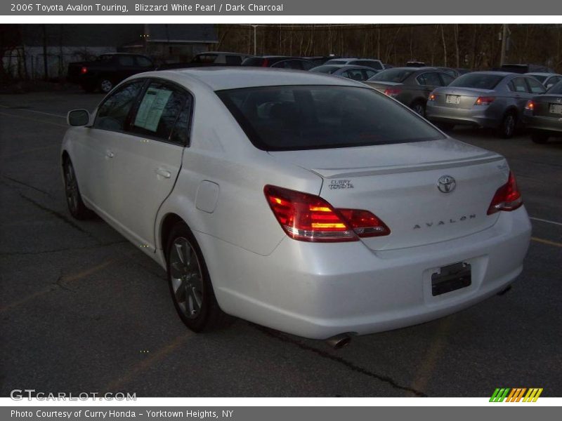 Blizzard White Pearl / Dark Charcoal 2006 Toyota Avalon Touring