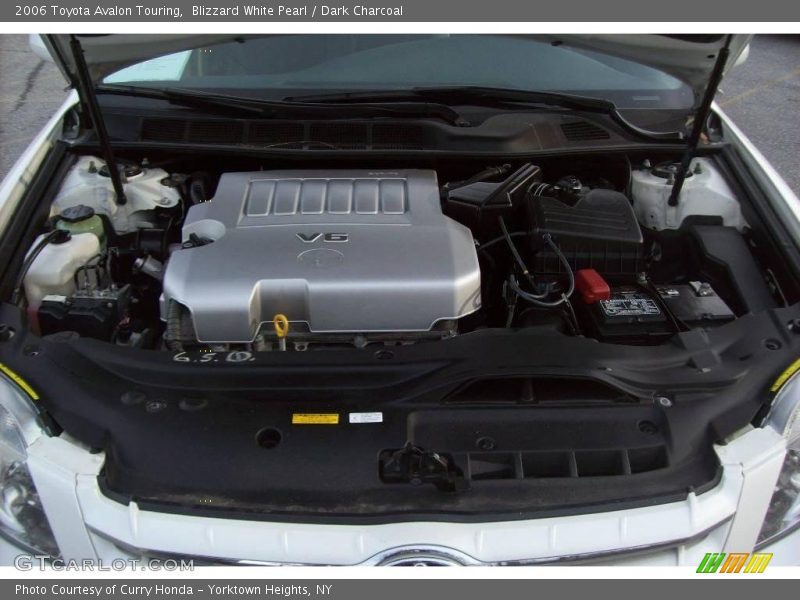 Blizzard White Pearl / Dark Charcoal 2006 Toyota Avalon Touring