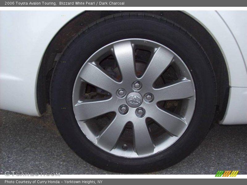 Blizzard White Pearl / Dark Charcoal 2006 Toyota Avalon Touring
