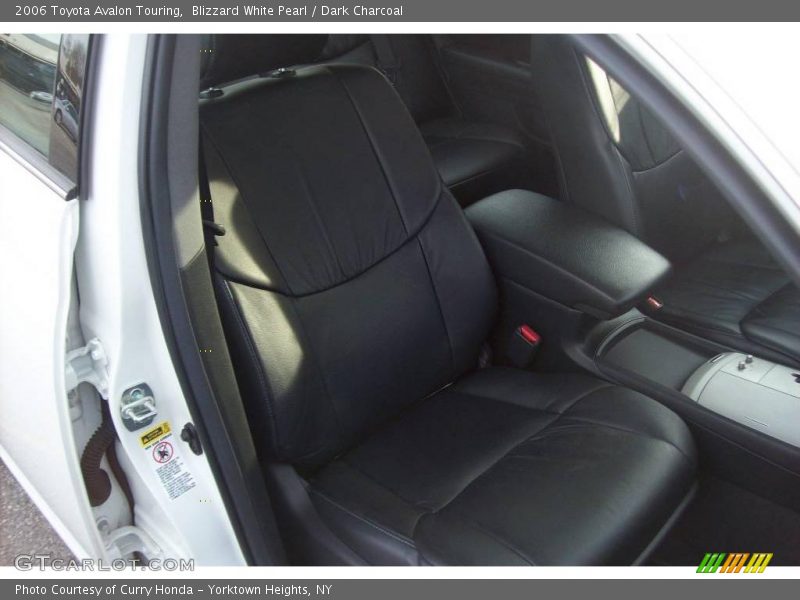 Blizzard White Pearl / Dark Charcoal 2006 Toyota Avalon Touring