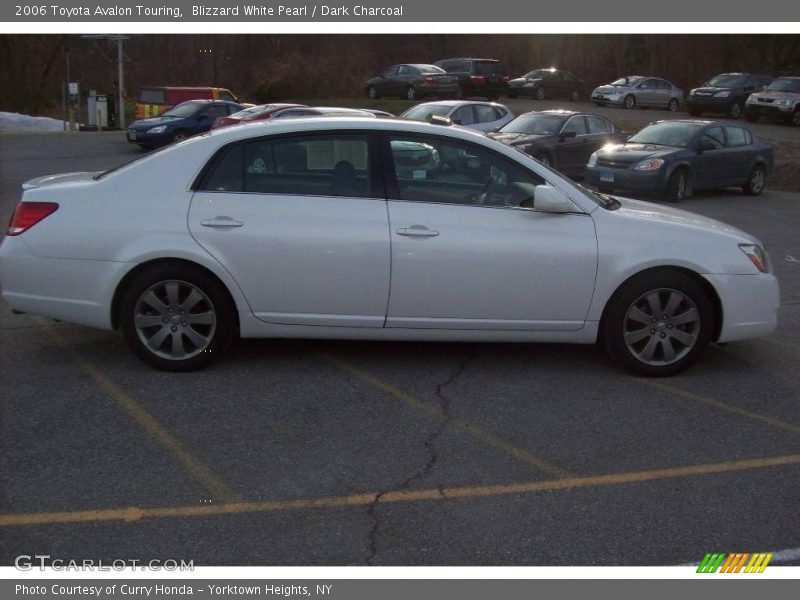 Blizzard White Pearl / Dark Charcoal 2006 Toyota Avalon Touring