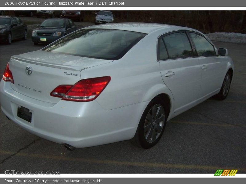Blizzard White Pearl / Dark Charcoal 2006 Toyota Avalon Touring