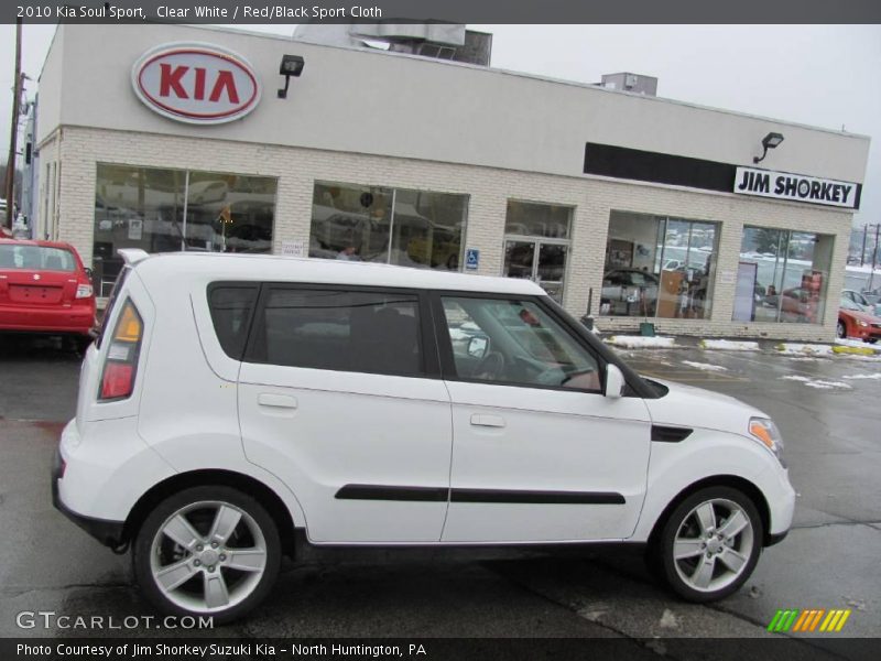 Clear White / Red/Black Sport Cloth 2010 Kia Soul Sport