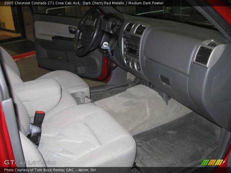 Dark Cherry Red Metallic / Medium Dark Pewter 2005 Chevrolet Colorado Z71 Crew Cab 4x4