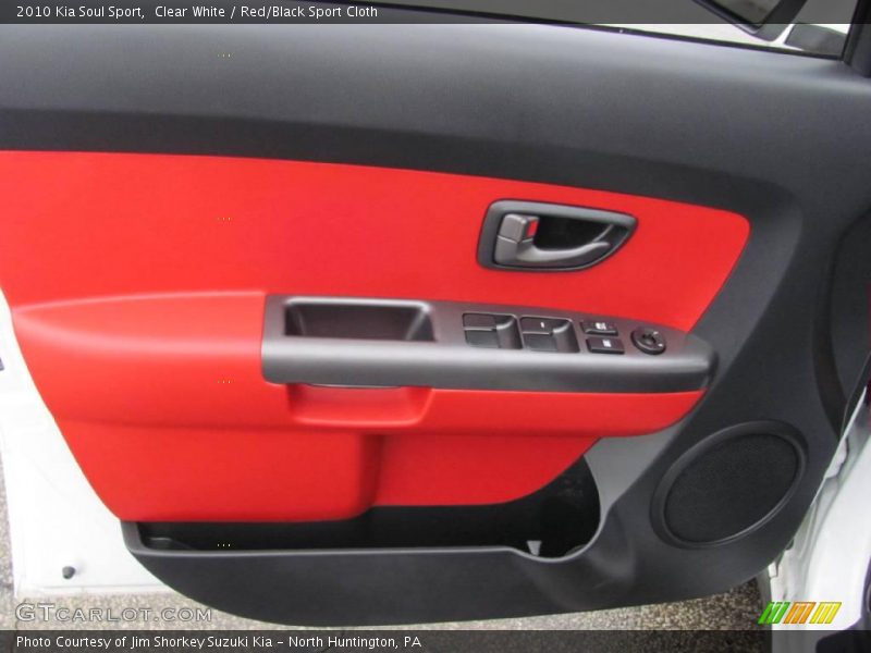 Clear White / Red/Black Sport Cloth 2010 Kia Soul Sport