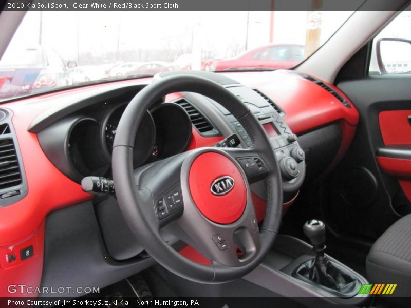 Clear White / Red/Black Sport Cloth 2010 Kia Soul Sport