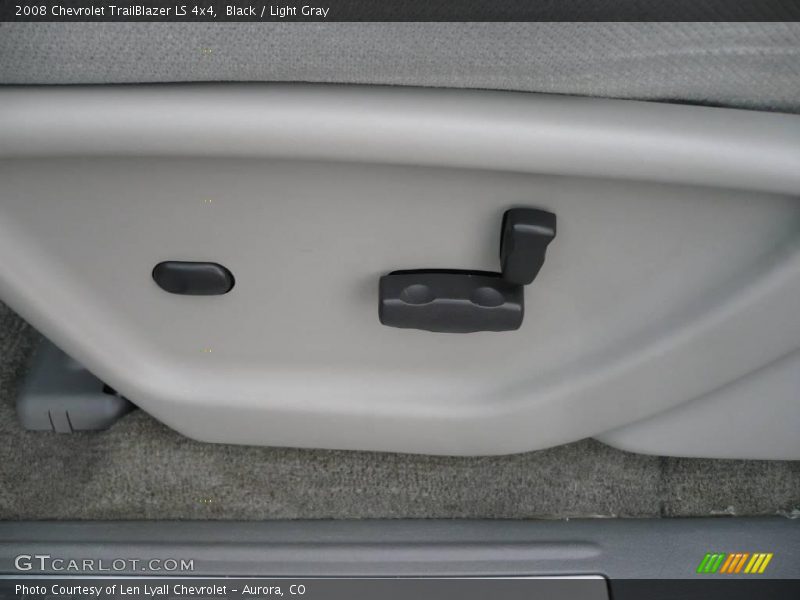 Black / Light Gray 2008 Chevrolet TrailBlazer LS 4x4