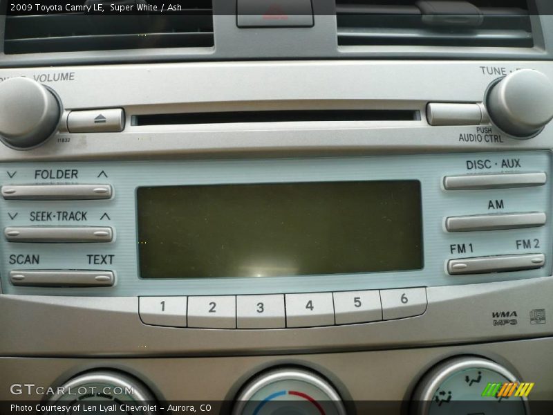 Super White / Ash 2009 Toyota Camry LE