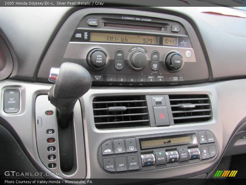 Silver Pearl Metallic / Gray 2005 Honda Odyssey EX-L