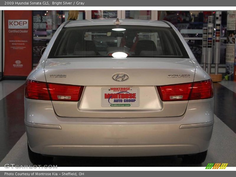 Bright Silver / Gray 2009 Hyundai Sonata GLS