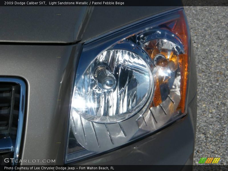 Light Sandstone Metallic / Pastel Pebble Beige 2009 Dodge Caliber SXT