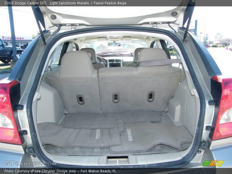 Light Sandstone Metallic / Pastel Pebble Beige 2009 Dodge Caliber SXT