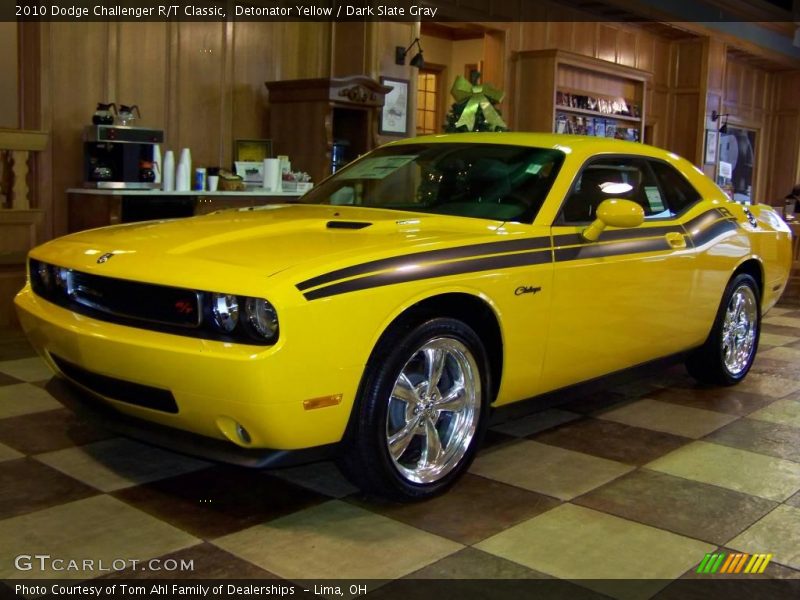 Detonator Yellow / Dark Slate Gray 2010 Dodge Challenger R/T Classic
