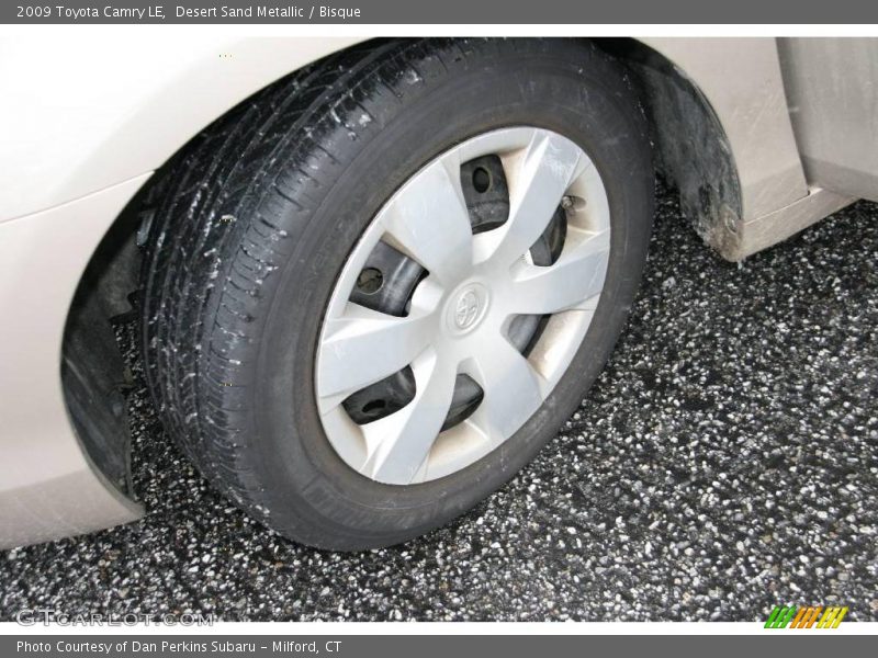 Desert Sand Metallic / Bisque 2009 Toyota Camry LE