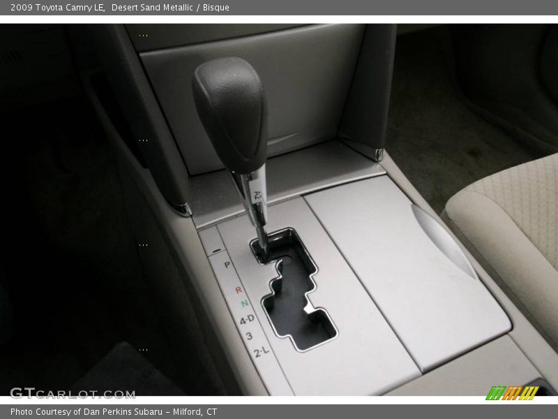 Desert Sand Metallic / Bisque 2009 Toyota Camry LE