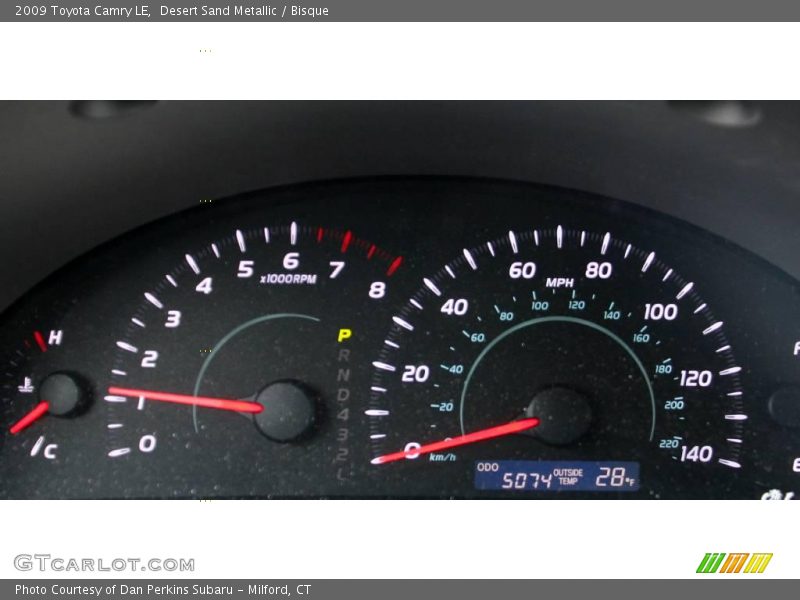 Desert Sand Metallic / Bisque 2009 Toyota Camry LE