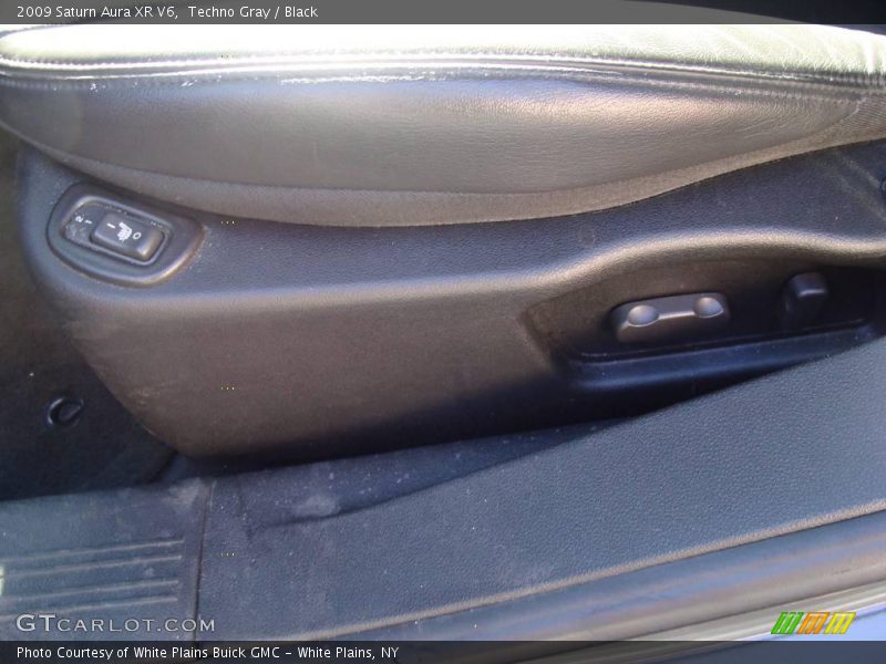 Techno Gray / Black 2009 Saturn Aura XR V6
