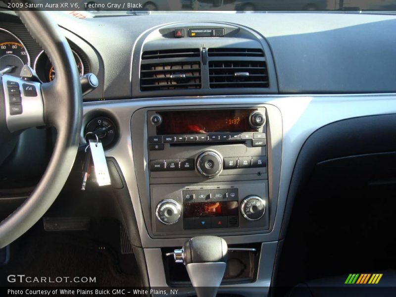 Techno Gray / Black 2009 Saturn Aura XR V6