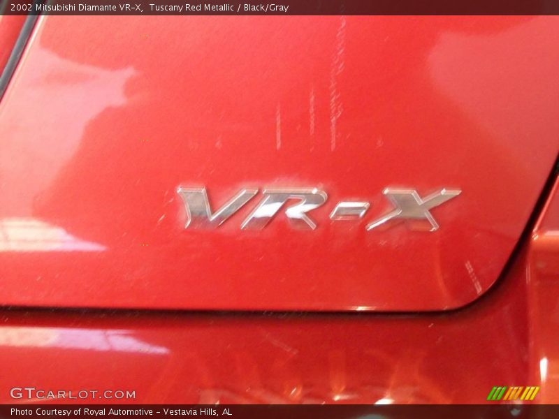 Tuscany Red Metallic / Black/Gray 2002 Mitsubishi Diamante VR-X