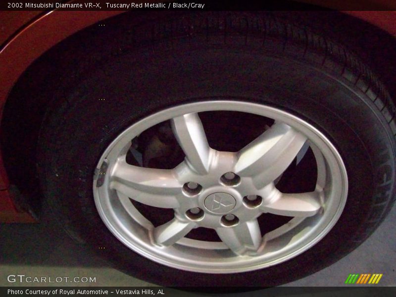 Tuscany Red Metallic / Black/Gray 2002 Mitsubishi Diamante VR-X
