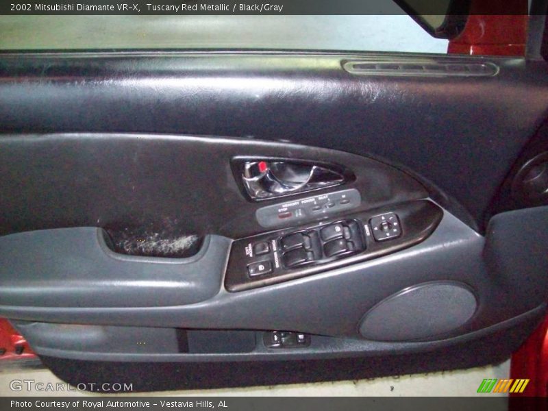Tuscany Red Metallic / Black/Gray 2002 Mitsubishi Diamante VR-X