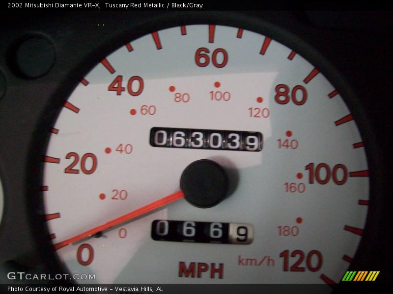 Tuscany Red Metallic / Black/Gray 2002 Mitsubishi Diamante VR-X