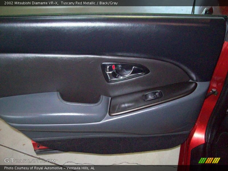 Tuscany Red Metallic / Black/Gray 2002 Mitsubishi Diamante VR-X