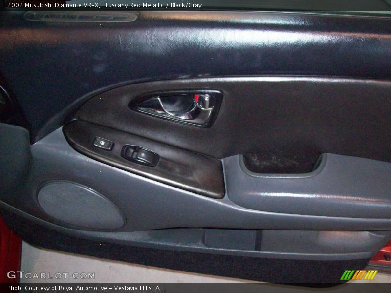 Tuscany Red Metallic / Black/Gray 2002 Mitsubishi Diamante VR-X