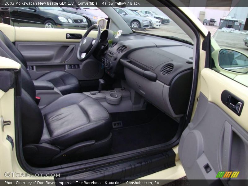 Mellow Yellow / Black 2003 Volkswagen New Beetle GLX 1.8T Convertible