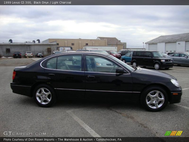 Black Onyx / Light Charcoal 1999 Lexus GS 300