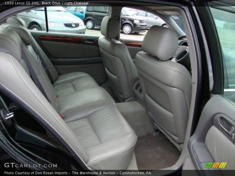 Black Onyx / Light Charcoal 1999 Lexus GS 300