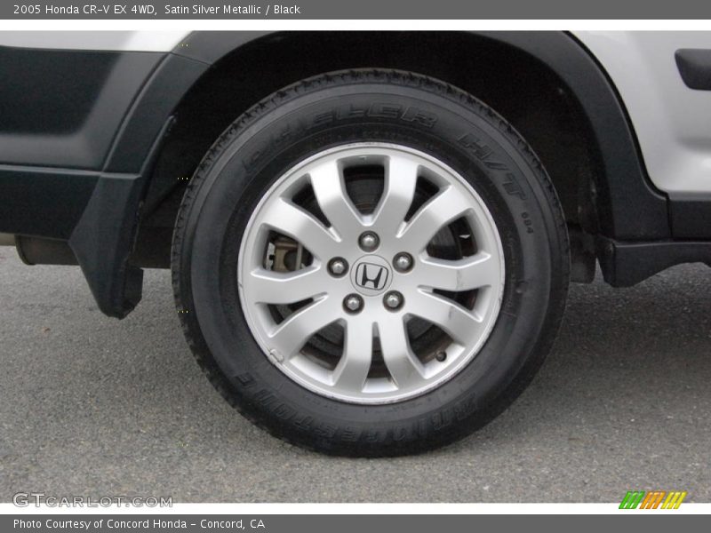 Satin Silver Metallic / Black 2005 Honda CR-V EX 4WD