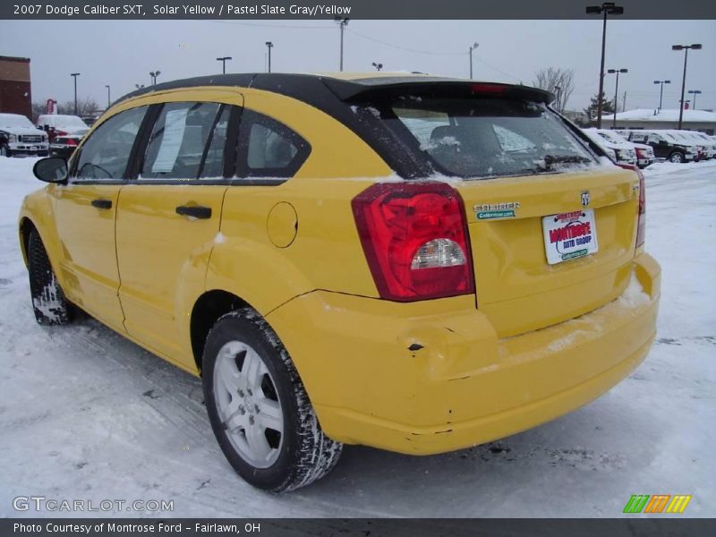 Solar Yellow / Pastel Slate Gray/Yellow 2007 Dodge Caliber SXT