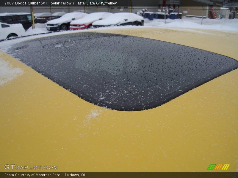Solar Yellow / Pastel Slate Gray/Yellow 2007 Dodge Caliber SXT