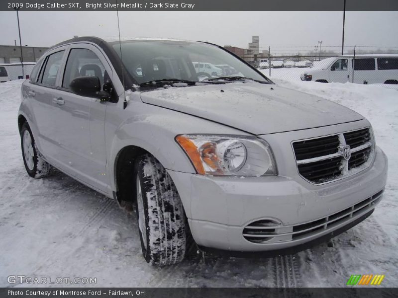 Bright Silver Metallic / Dark Slate Gray 2009 Dodge Caliber SXT