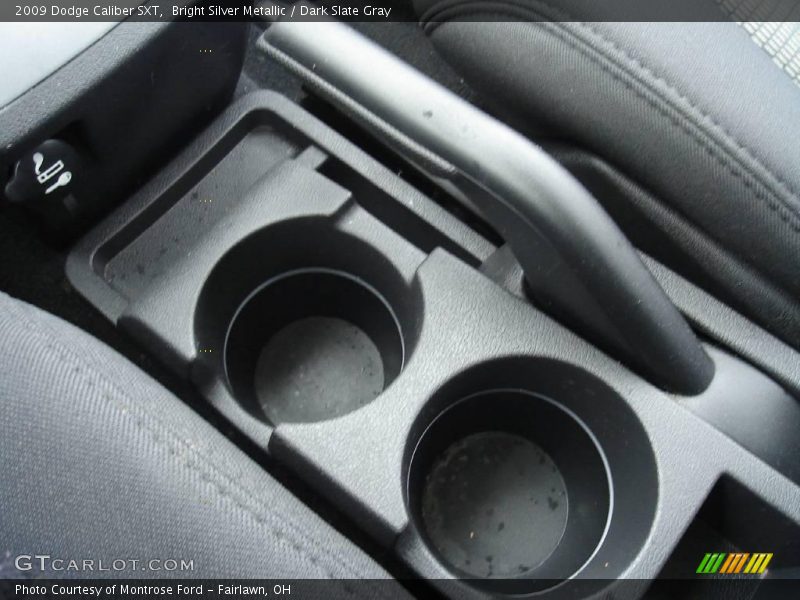 Bright Silver Metallic / Dark Slate Gray 2009 Dodge Caliber SXT