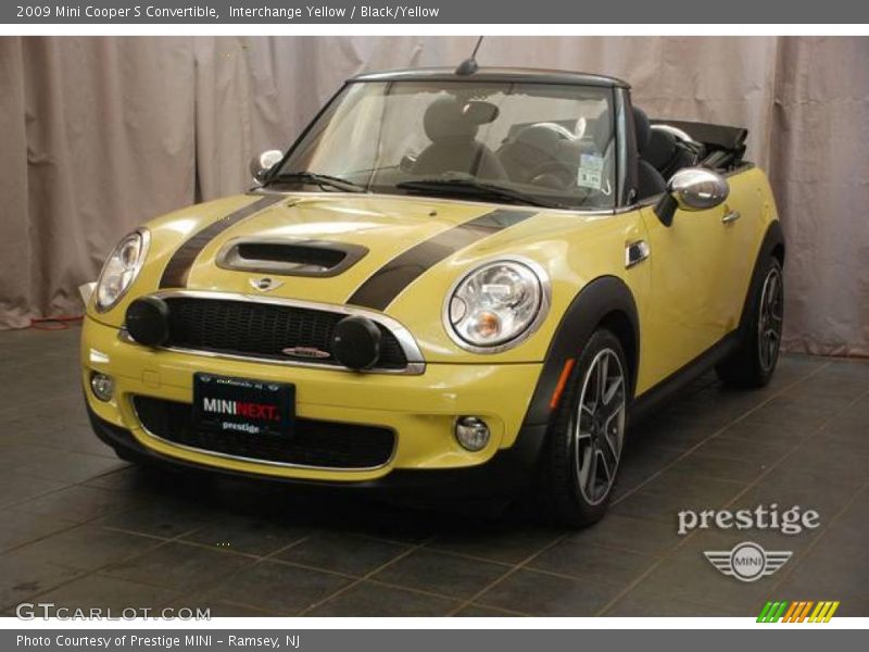 Interchange Yellow / Black/Yellow 2009 Mini Cooper S Convertible