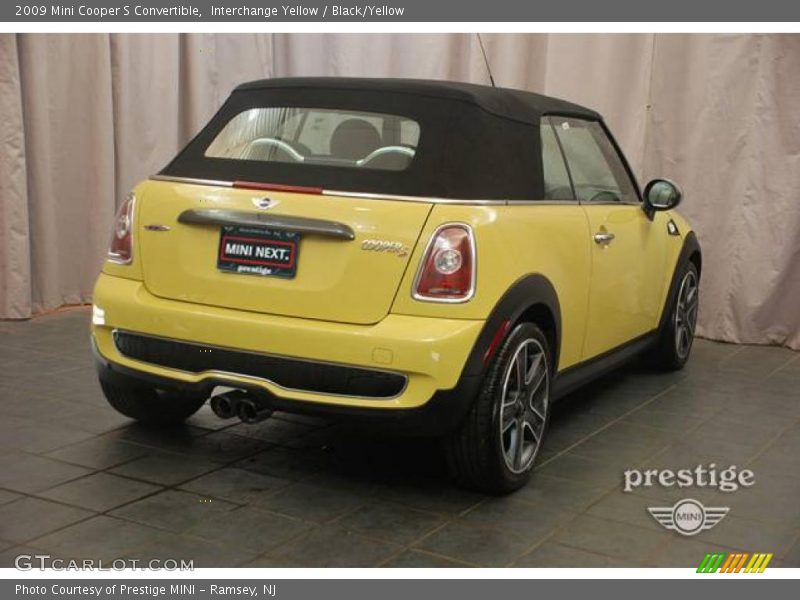 Interchange Yellow / Black/Yellow 2009 Mini Cooper S Convertible