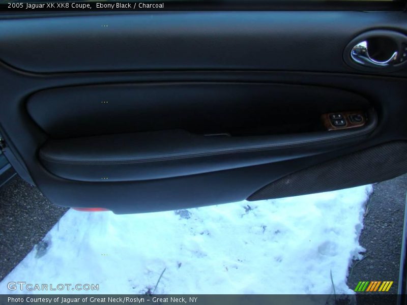Ebony Black / Charcoal 2005 Jaguar XK XK8 Coupe