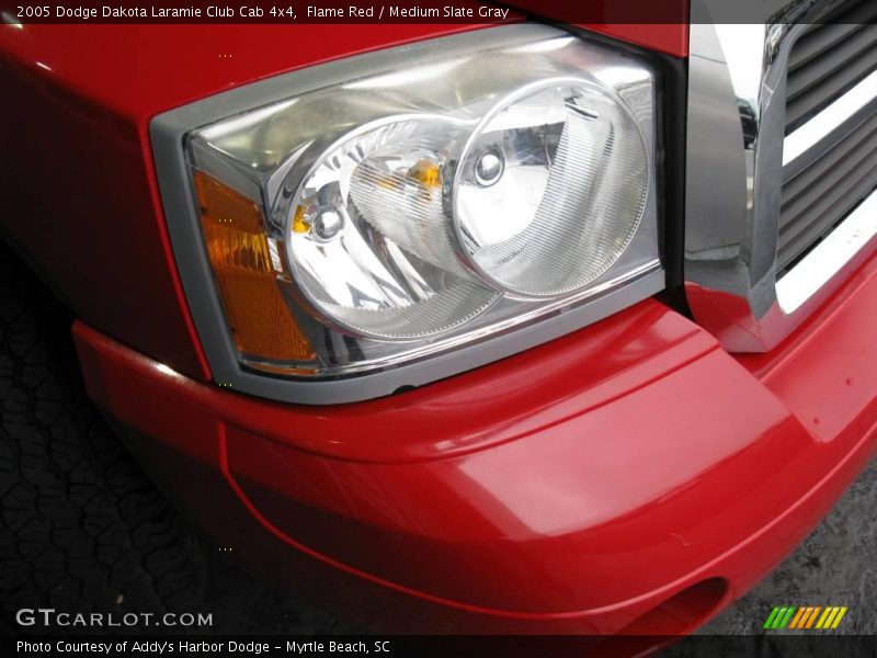 Flame Red / Medium Slate Gray 2005 Dodge Dakota Laramie Club Cab 4x4