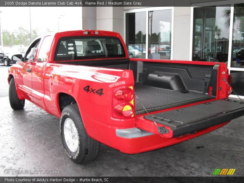 Flame Red / Medium Slate Gray 2005 Dodge Dakota Laramie Club Cab 4x4