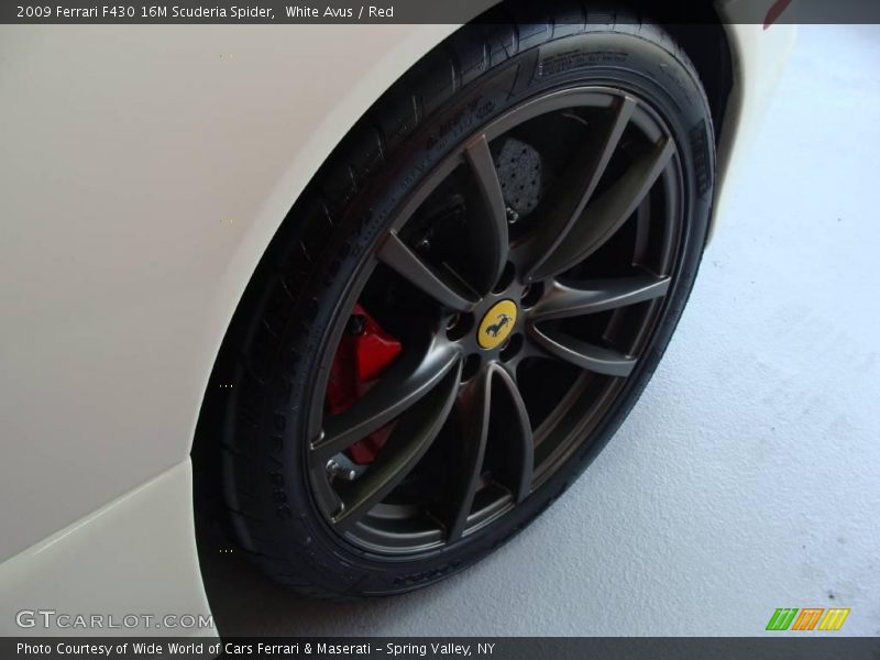 White Avus / Red 2009 Ferrari F430 16M Scuderia Spider