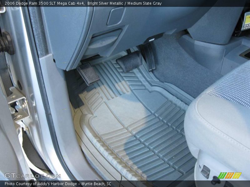 Bright Silver Metallic / Medium Slate Gray 2006 Dodge Ram 3500 SLT Mega Cab 4x4