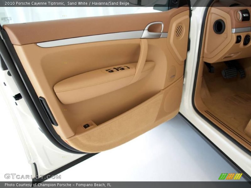 Sand White / Havanna/Sand Beige 2010 Porsche Cayenne Tiptronic