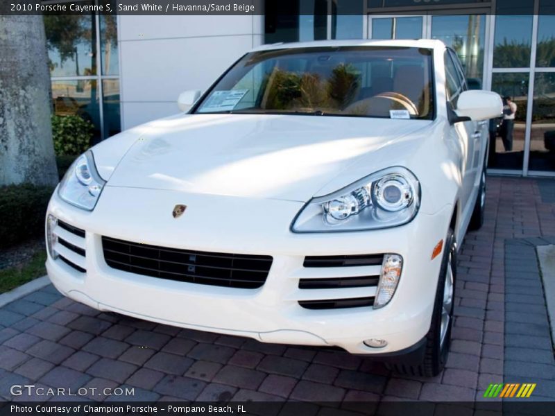 Sand White / Havanna/Sand Beige 2010 Porsche Cayenne S