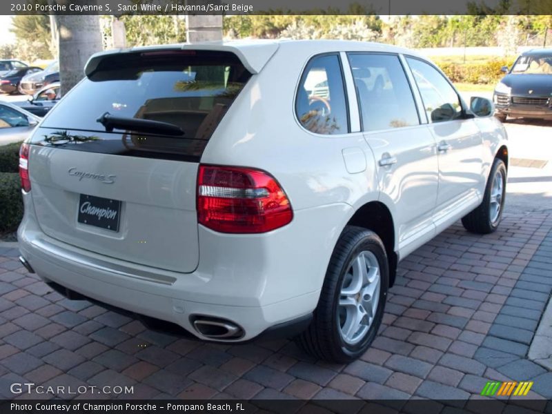 Sand White / Havanna/Sand Beige 2010 Porsche Cayenne S