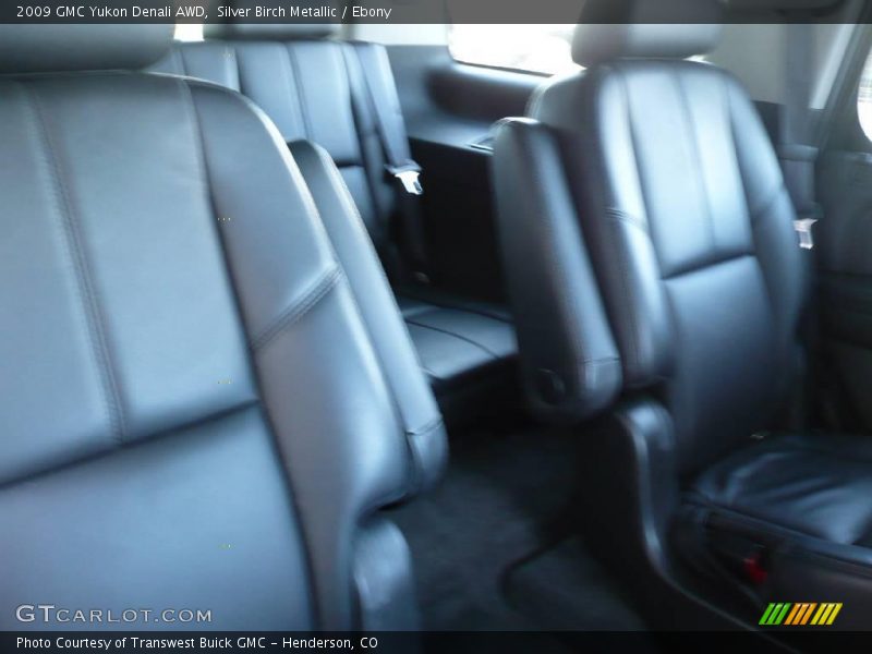 Silver Birch Metallic / Ebony 2009 GMC Yukon Denali AWD